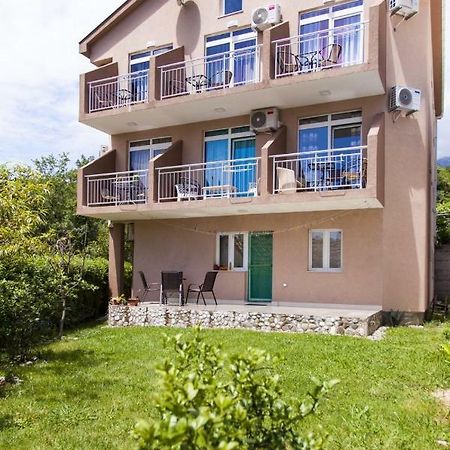 Kuca Bulajic Apartamento Budva Exterior foto