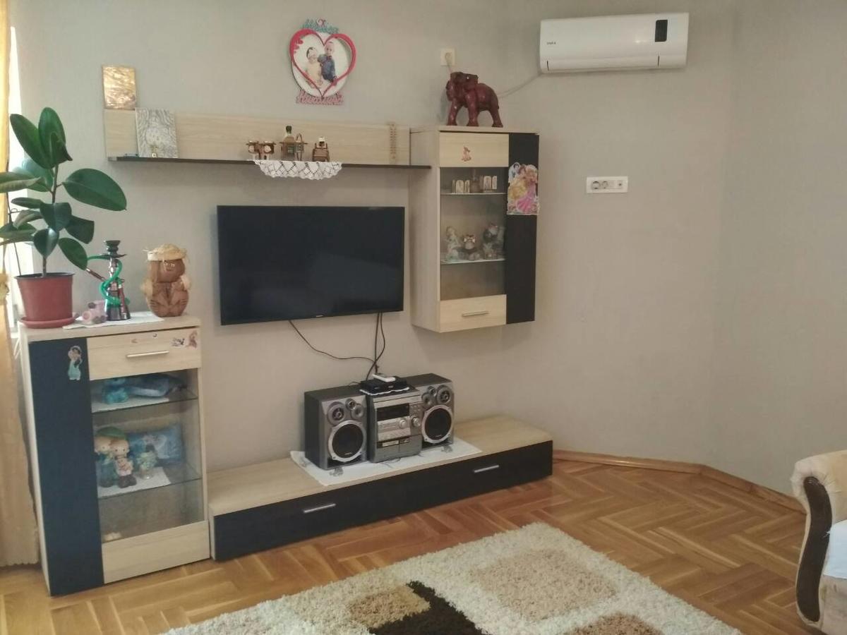Kuca Bulajic Apartamento Budva Exterior foto