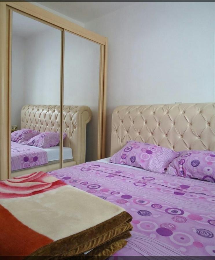 Kuca Bulajic Apartamento Budva Exterior foto