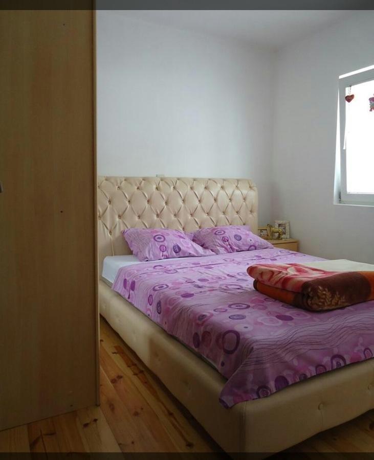 Kuca Bulajic Apartamento Budva Exterior foto